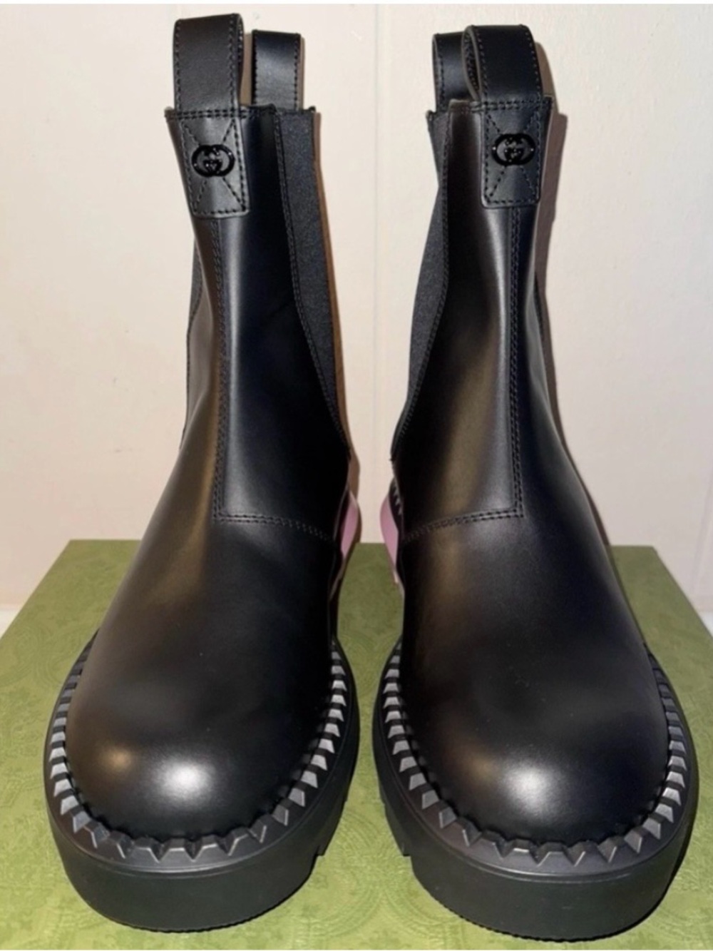 Gucci Black Leather Chelsea Boot Sierra Stretch Ankle Pink Heel Women’s Size 10 - Picture 7 of 7